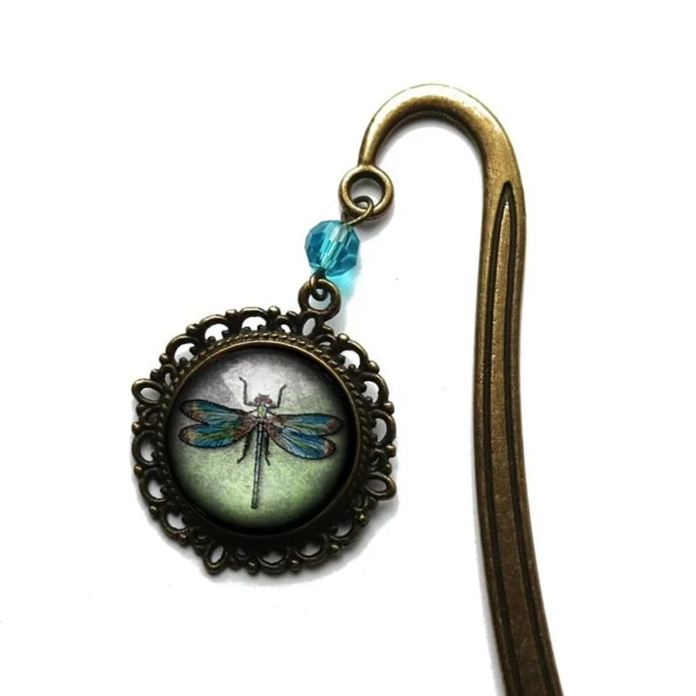 The Divine Iguana this handmade